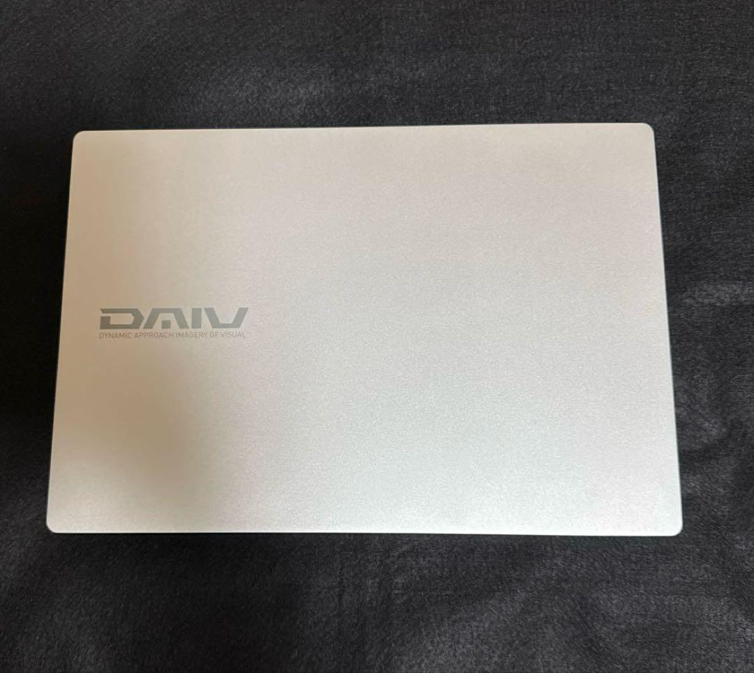DAIV 4P【22074P-ADLASW11】（本体） DAIV 4P Windows 11 Iris Xe グラフィックス搭載 高性能 軽量ノート