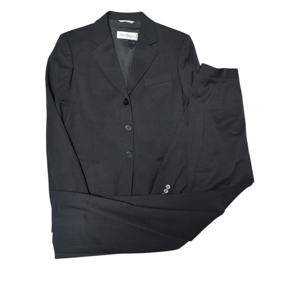マックスマーラ セットアップ パンツスーツ ブラック 3B シングル 40サイズ