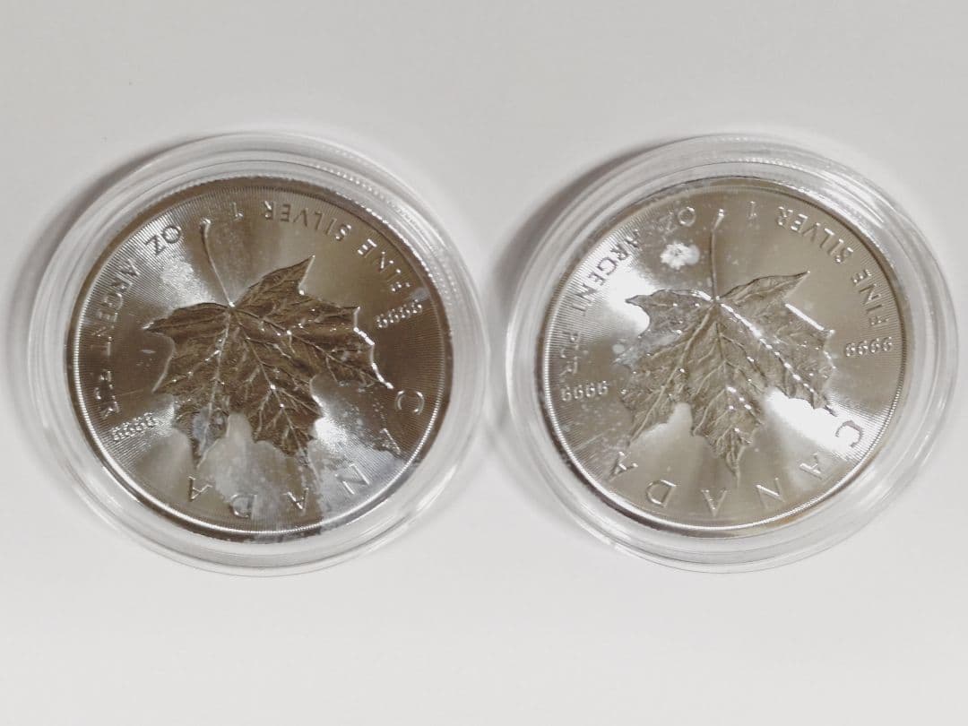 2016カナダメイプルリーフ銀貨 1オンス 2枚セットケース付き