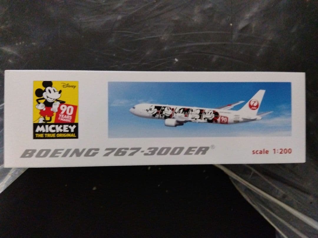 JAL767-300ER ミッキーマウス模型 1/200 B767-300ER JAL 東京ディズニーリゾート35周年 セレブレーション