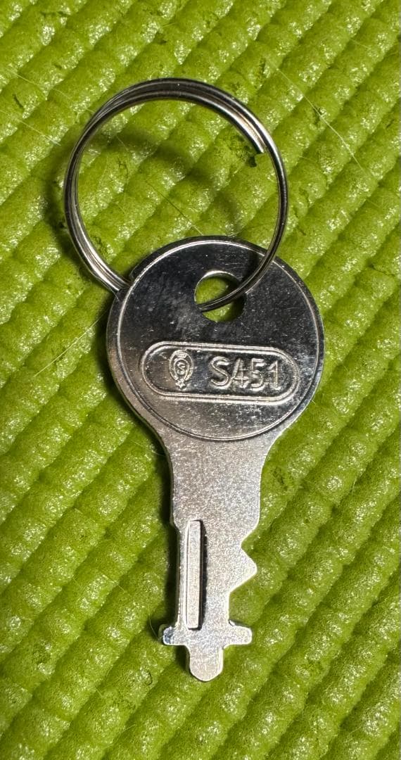 大幅値下・廃番青ロゴ・希少トップハンドルモデル・RIMOWA （98〜100L