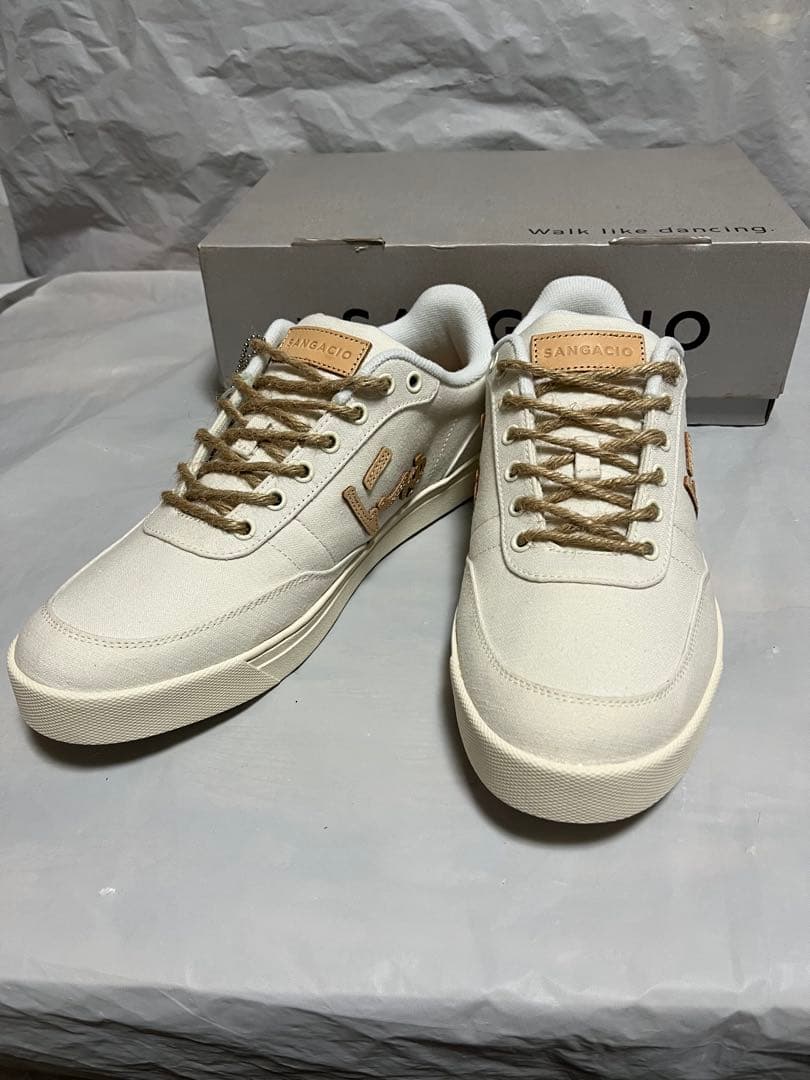 新品未使用 via SANGACIO にゅ 28.0cm オーガニックホワイト