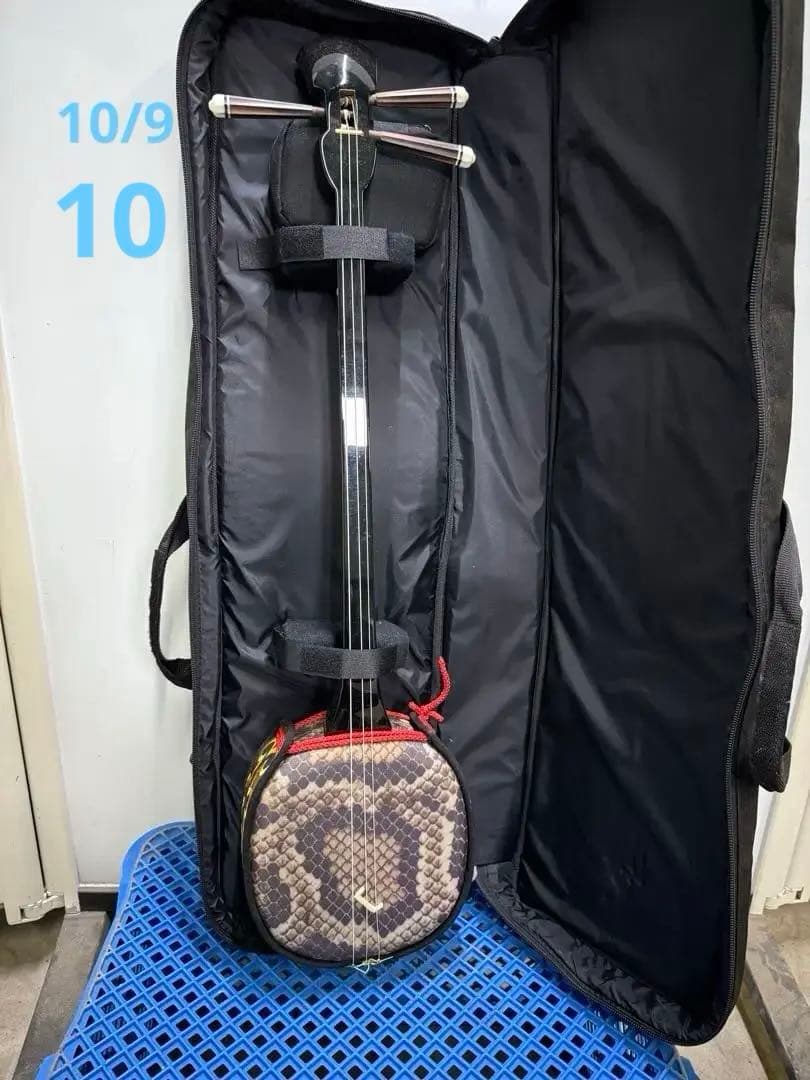 沖縄三味線　三線　ケース付き