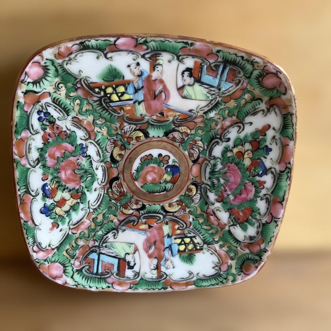 中国民国時代の広彩四角い皿 - メルカリ