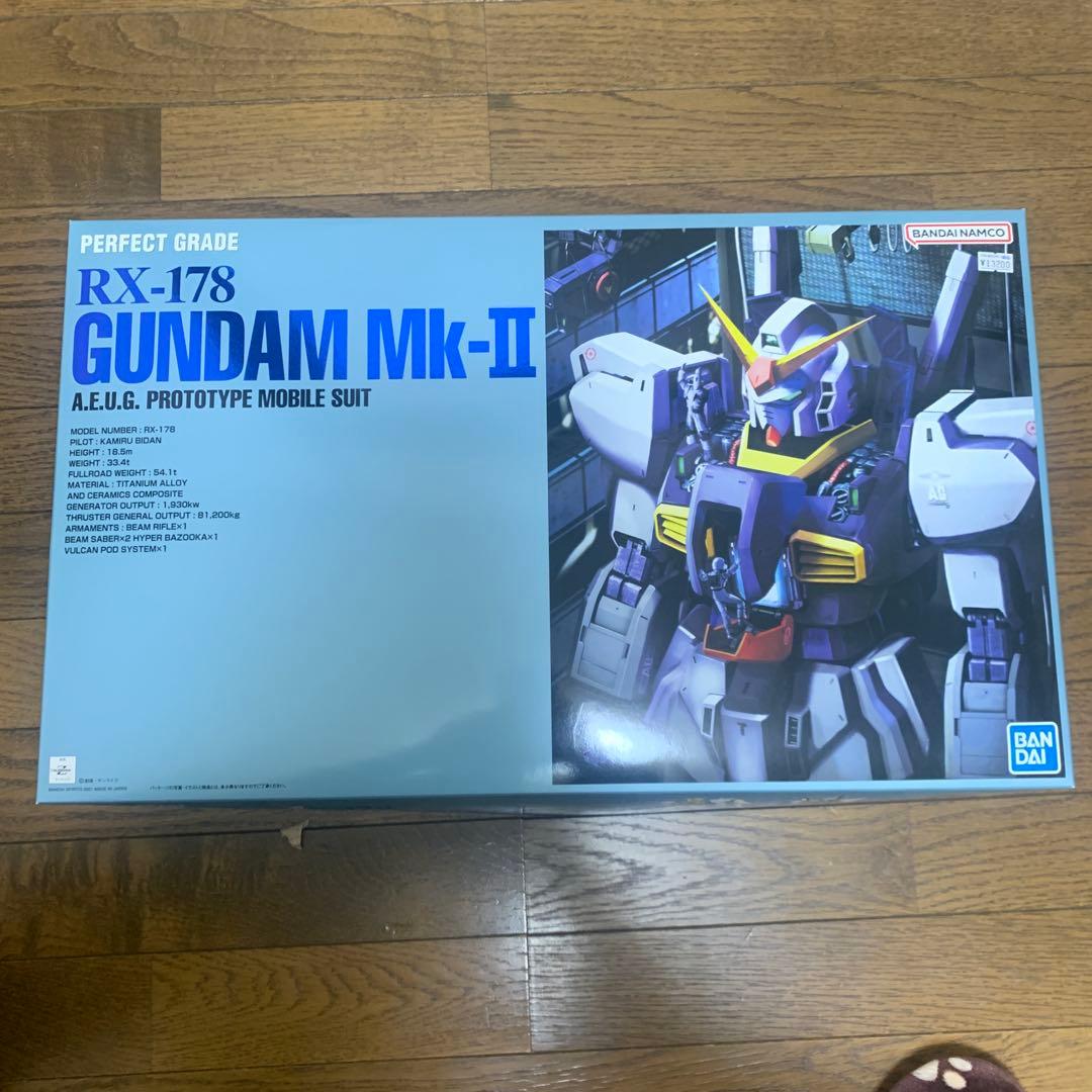 最終値下げ！RX-178 GUNDAM Mk-II パーフェクトグレード