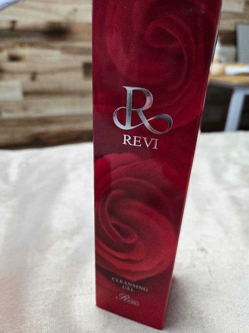 REVI クレンジングジェル 180ml