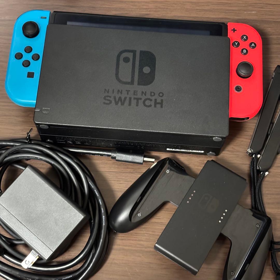 【注意事項あり】Nintendo Switch 本体 青/赤 Joy-Con