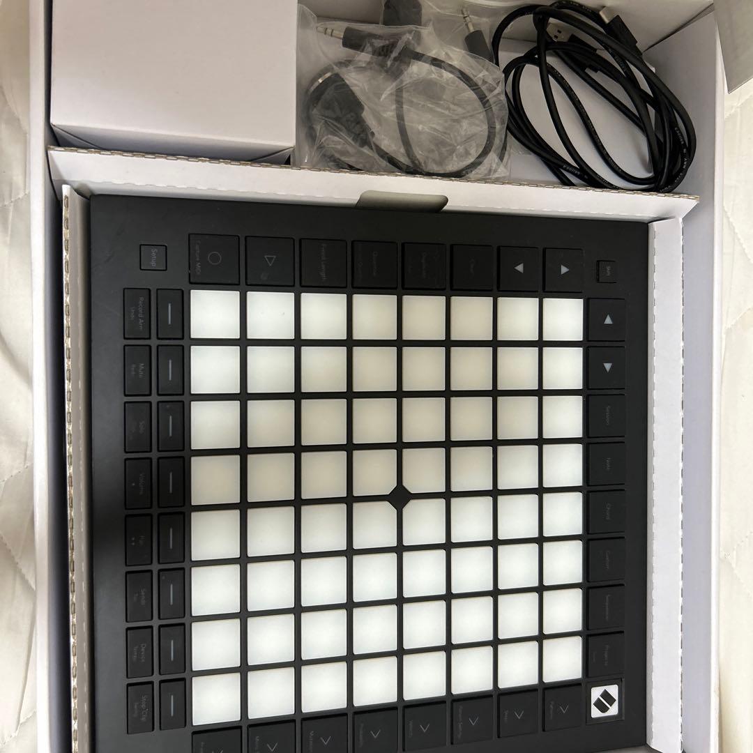 DJ機材 Launch Pad Pro mk3 Novation Launchpad Pro MK3｜ミュージックランドKEY