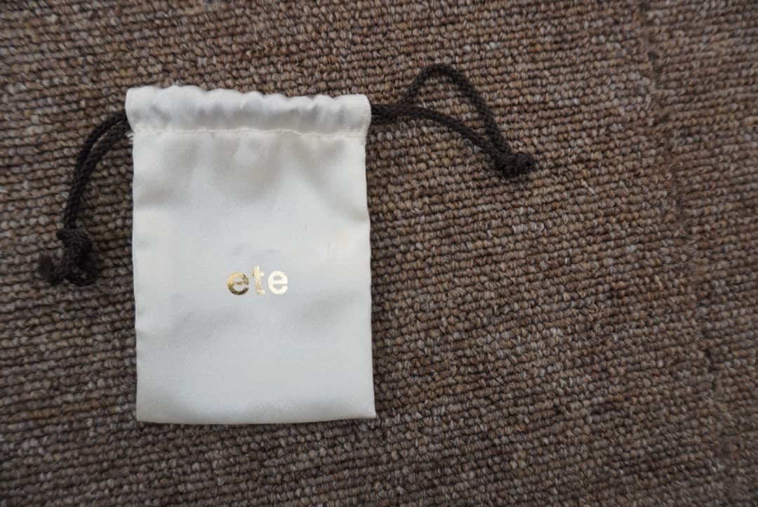 ete リング・エターナル・指輪 ポーチ付き・品質証明書と封筒付き美品