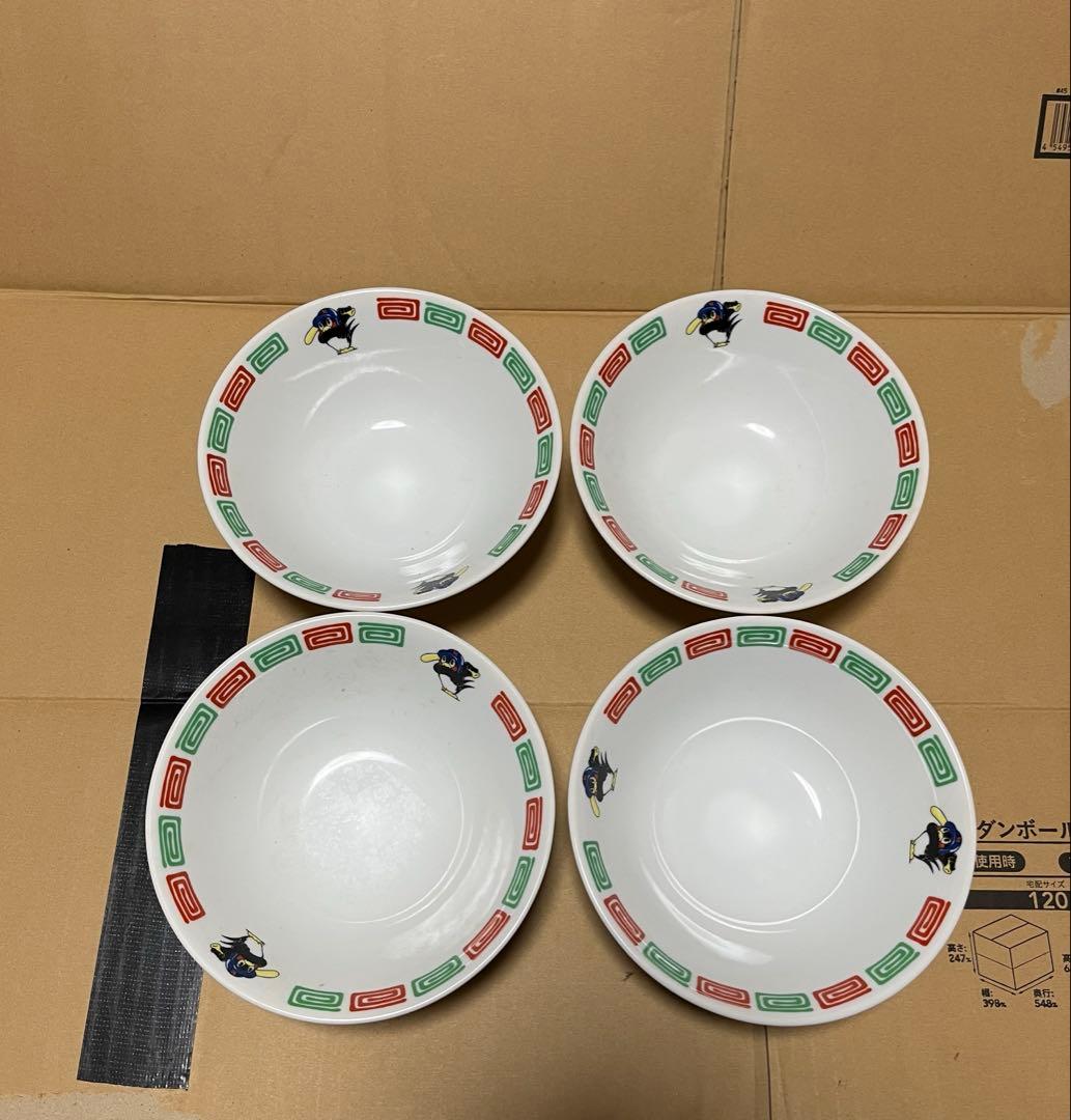 ヤクルト　つば九郎　ラーメン　丼　4個セット