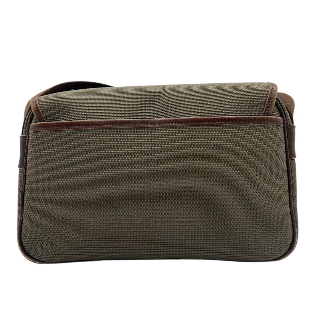 ハンティングワールド ショルダーバッグ 緑 サファリ 斜め掛け可 s67