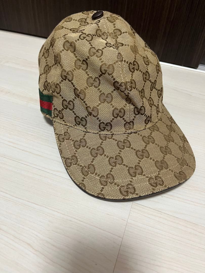 Gucci GGパターン ベージュキャップ