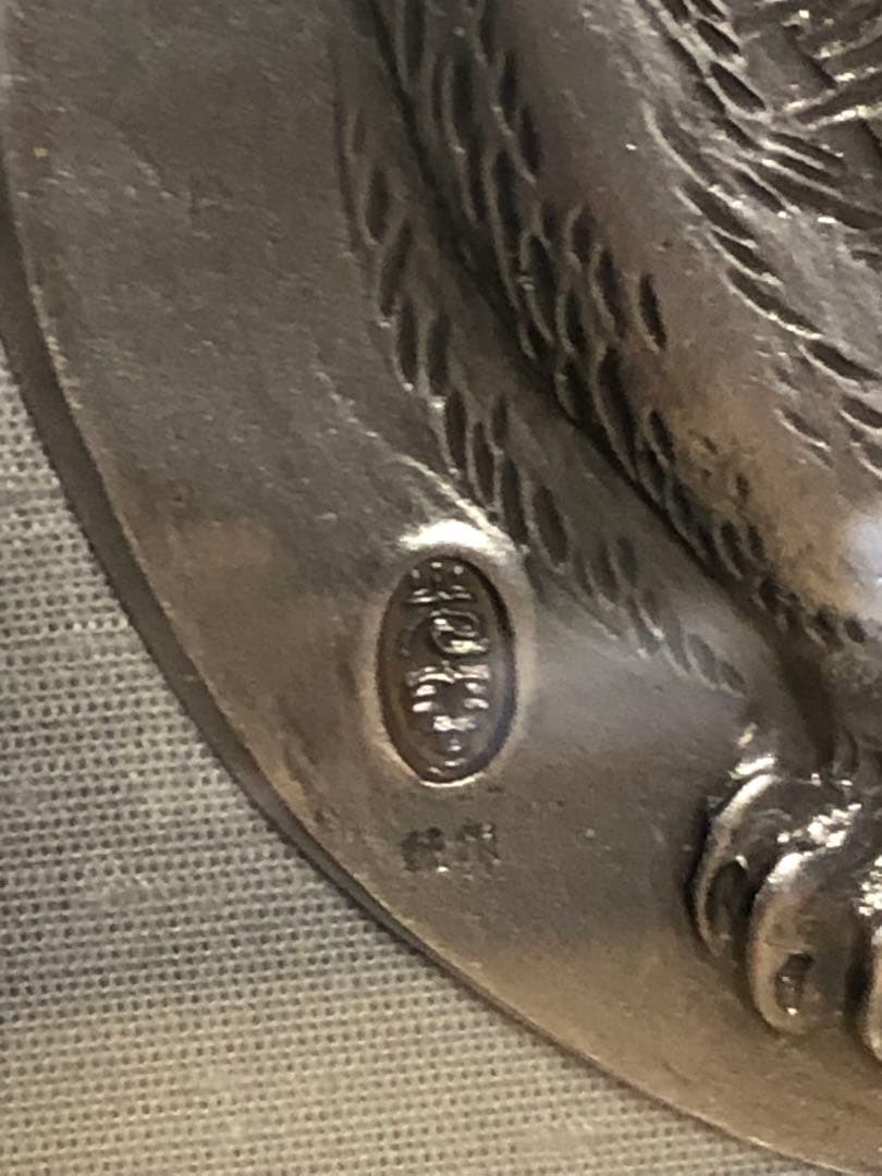 高村光雲 「福犬」純銀レリーフ額装 - メルカリ