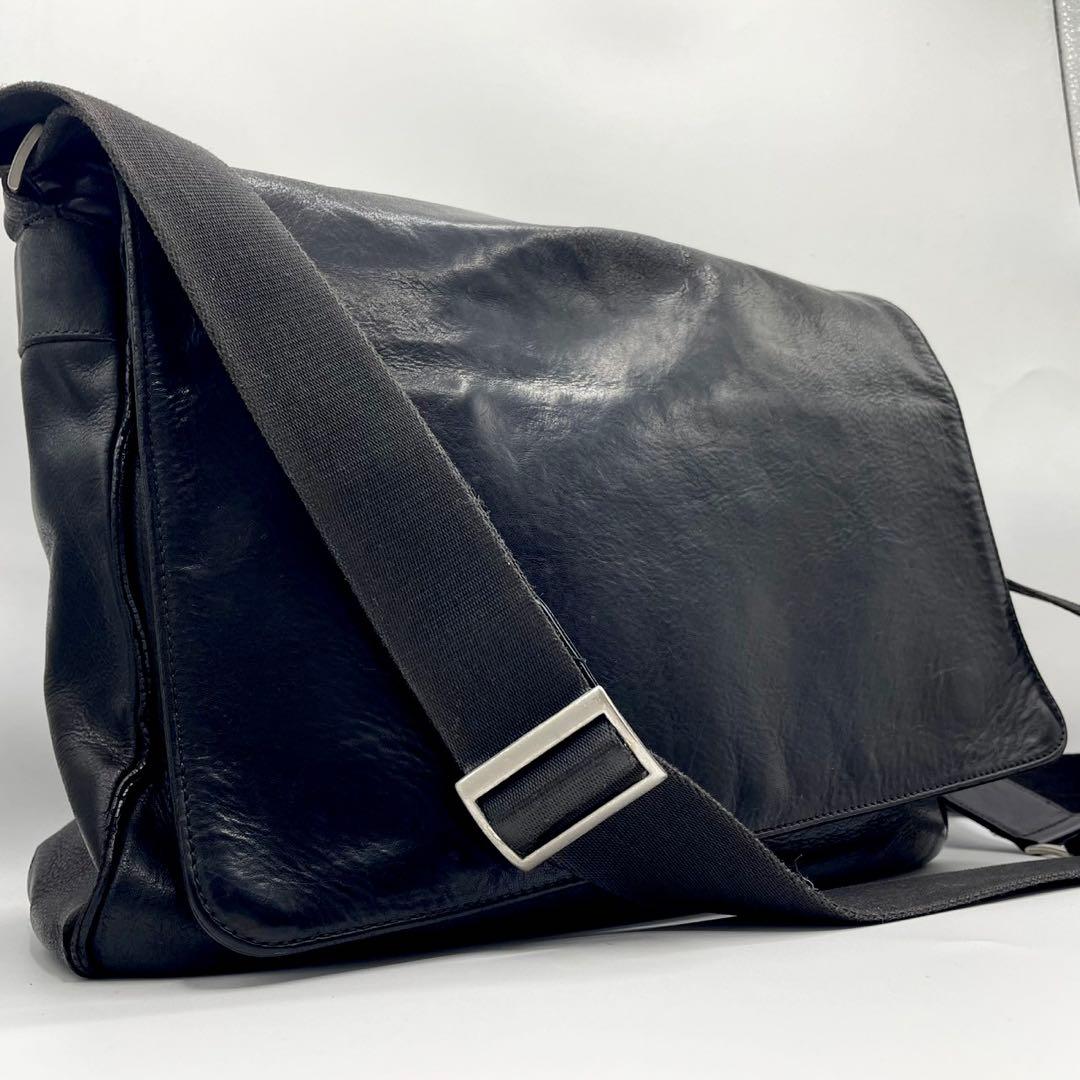ココマイスター　マットーネ　ショルダーバッグ　レザー　メッセンジャー　黒 ココマイスター】イタリア最高級皮革マットーネを使用した「ミニ
