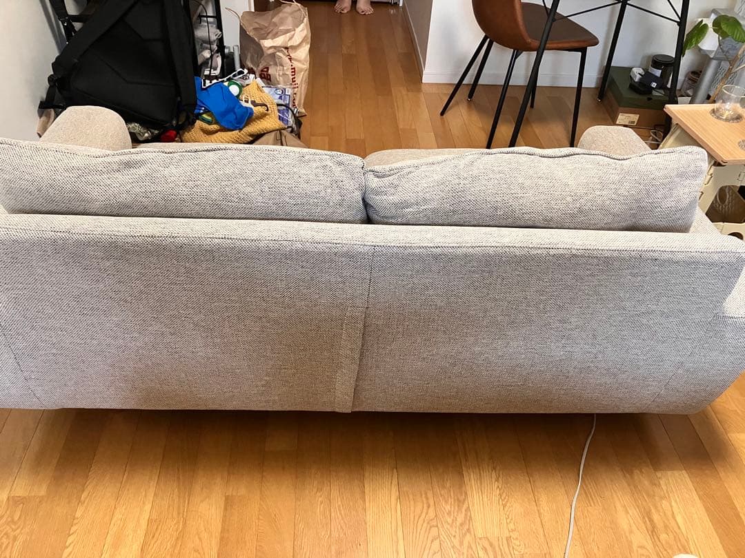 unicoの2.5人掛けBETHAN(べサン)ソファー - メルカリ