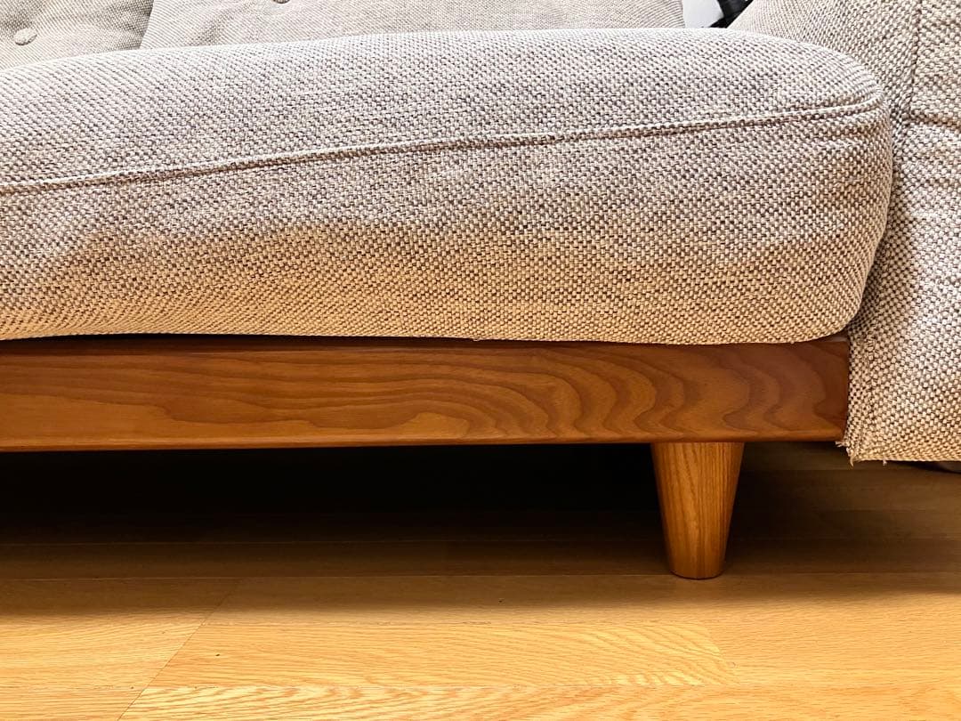 unicoの2.5人掛けBETHAN(べサン)ソファー - メルカリ