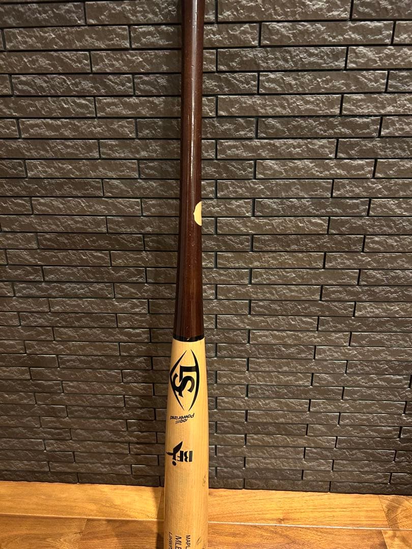 硬式用木製バット
