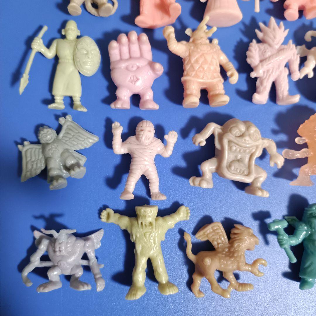 ロッテ 食玩 ネクロスの要塞 フィギュア 消しゴム まとめ売りB - メルカリ