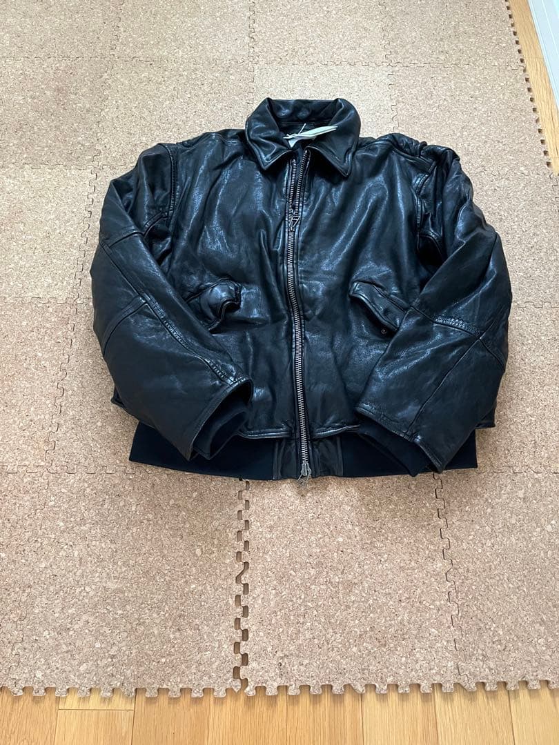  ATELIER ルーズフィット レザーアビエータージャケット
