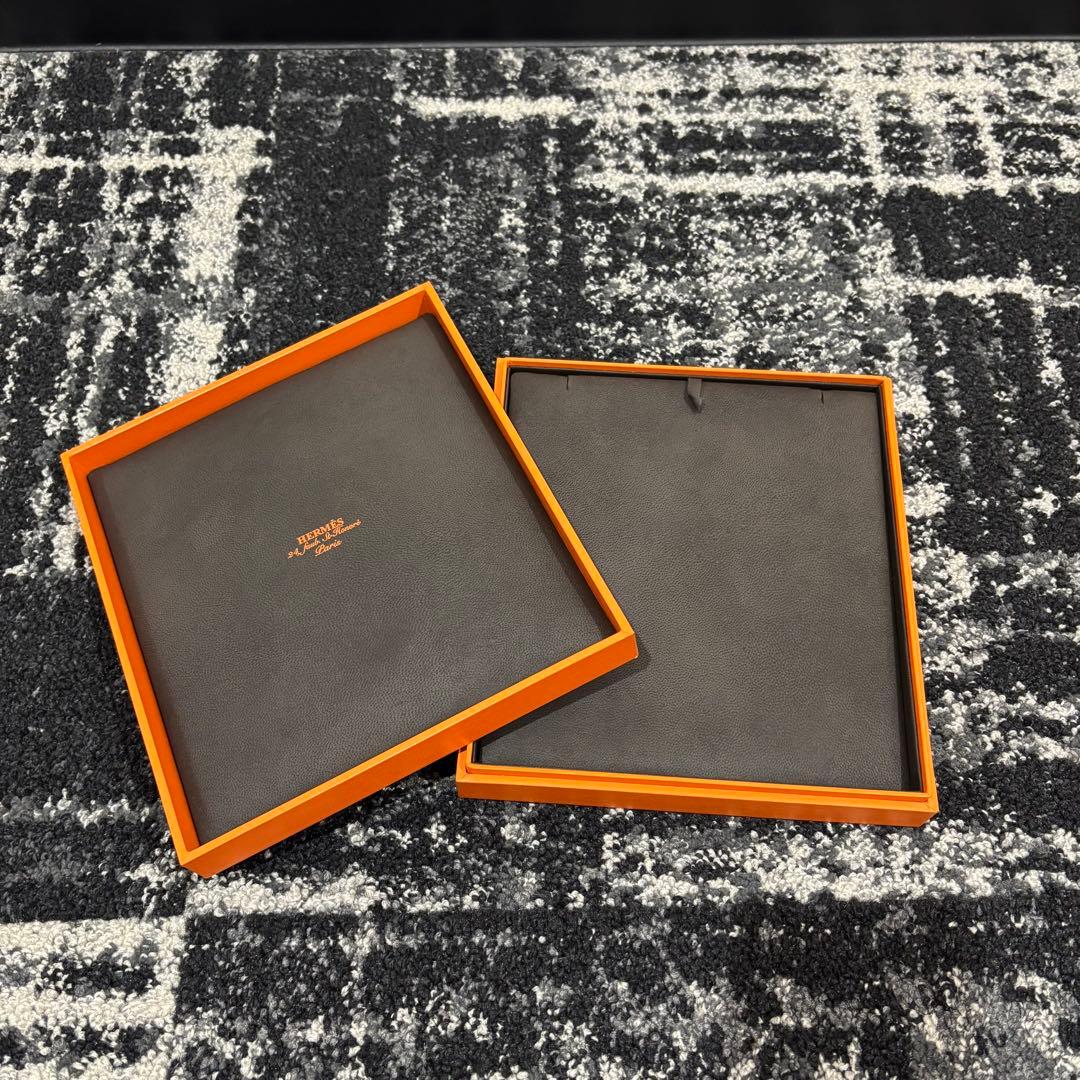 emiliy　55 HERMES エルメス オレンジ 空箱 正規品