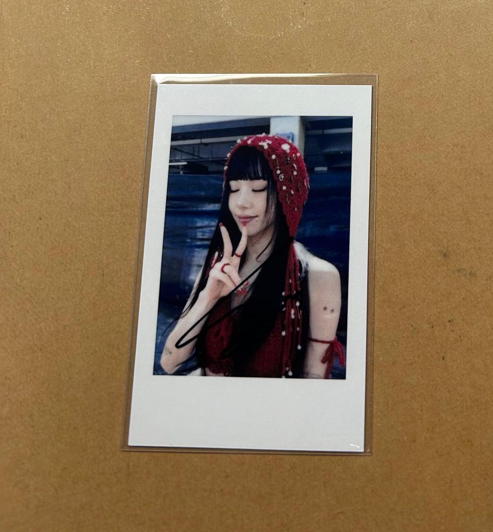 TWICE トレカ this is for yzy 3.0 ポラ チェヨン - メルカリ