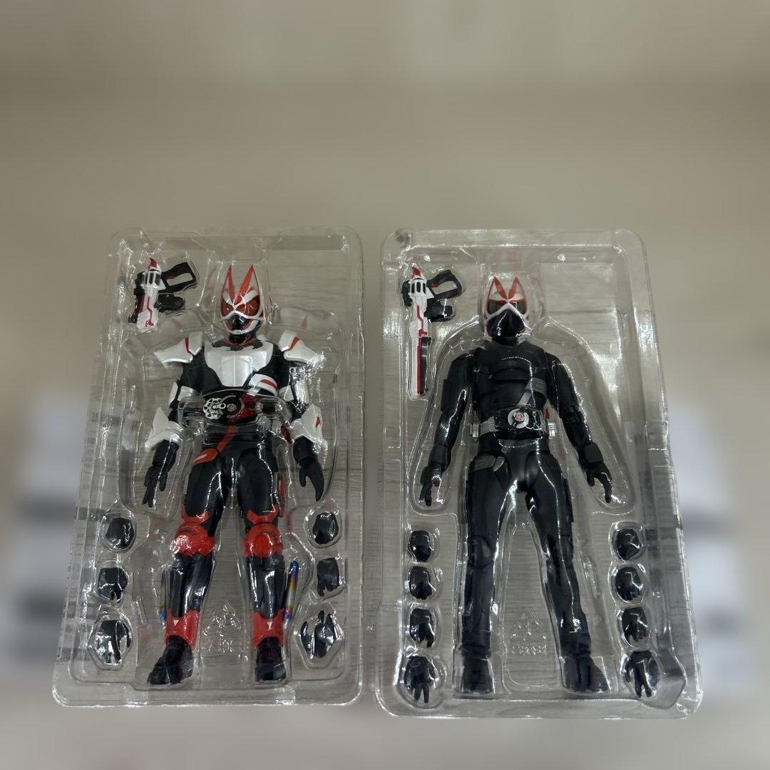 S.H.Figuarts 仮面ライダーギーツ 2体セット
