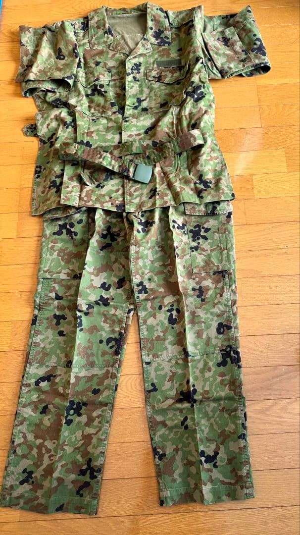 迷彩服セット アウターとパンツ 迷彩服 セットアップ メンズ 上下セット 作業服 迷彩柄 カーゴパンツ