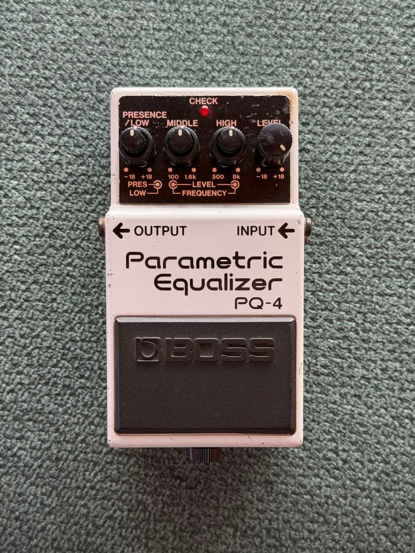 BOSS PQ-4 パラメトリックイコライザー