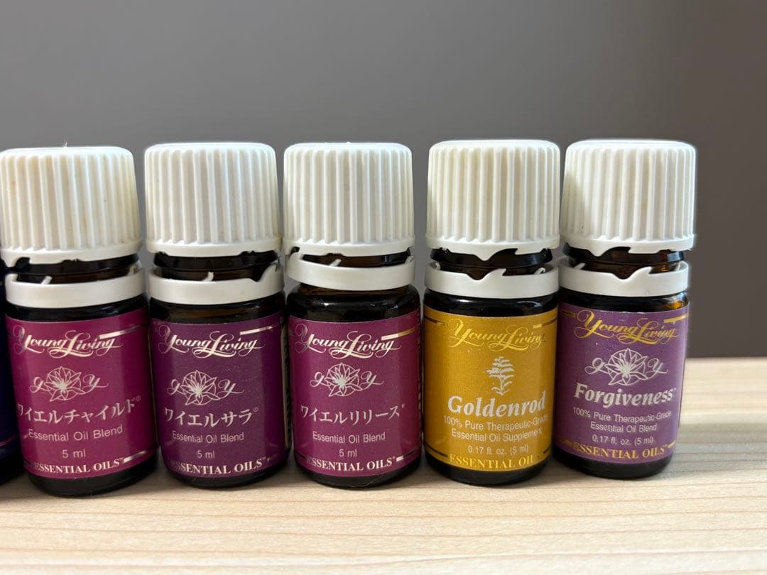 中古Young Living エッセンシャルオイル 7本セット