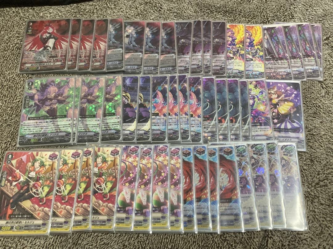 ヴァンガード 銀の茨　ルキエ　デッキ 銀の茨の竜女帝ルキエЯ【SP】{D-VS03/SP09}《ペイルムーン》