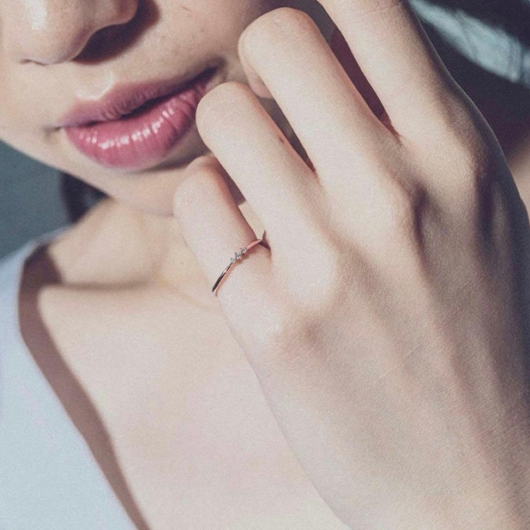 ete / K10 3粒ダイヤモンド ピンキーリング ピンクゴールド - メルカリ