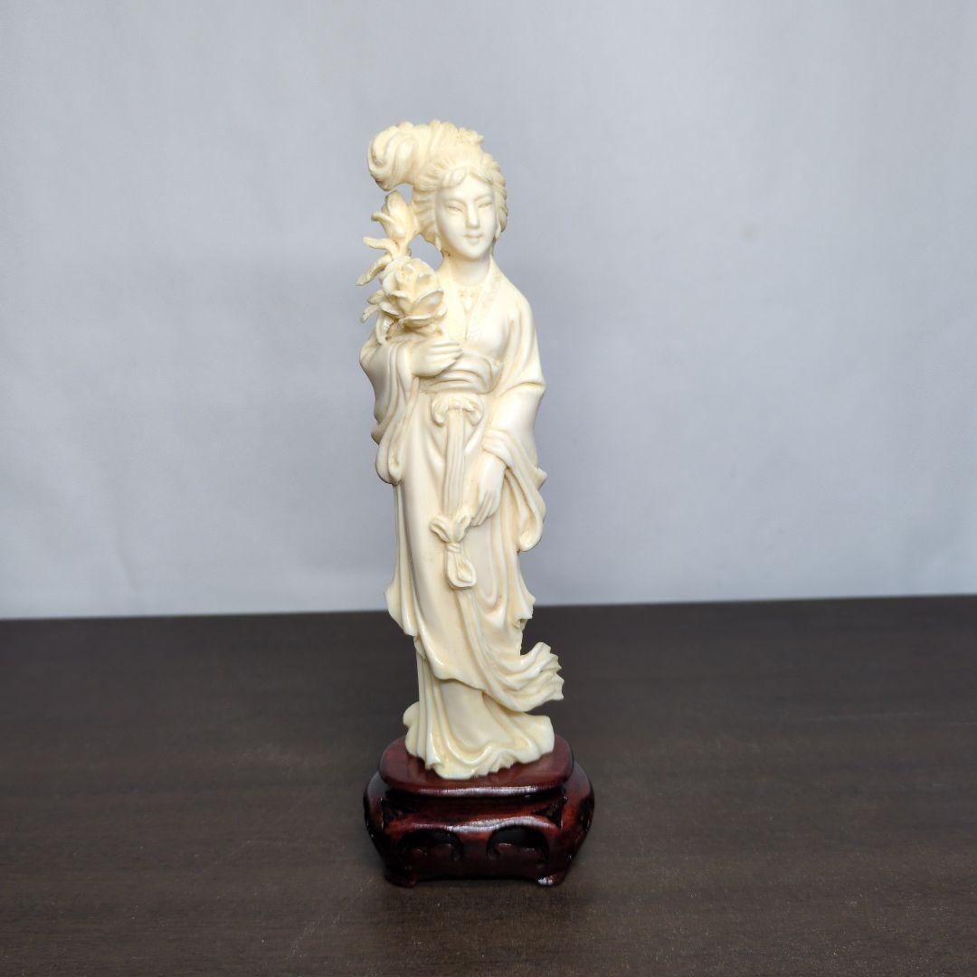 東洋彫刻 美人像 置物 高さ約18cm Yahoo!オークション -「彫刻家」(東洋彫刻) (彫刻、オブジェ)の落札