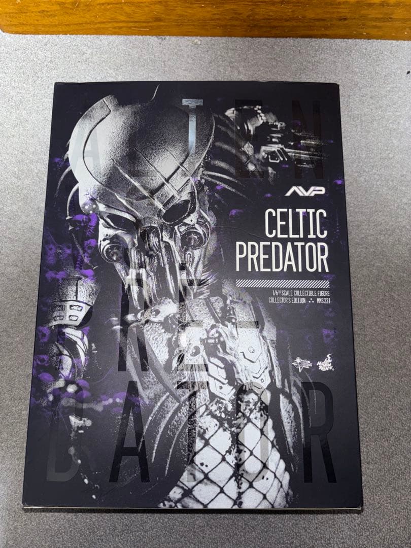 ホットトイズ ケルティックプレデター2.0 PREDATOR MMS221