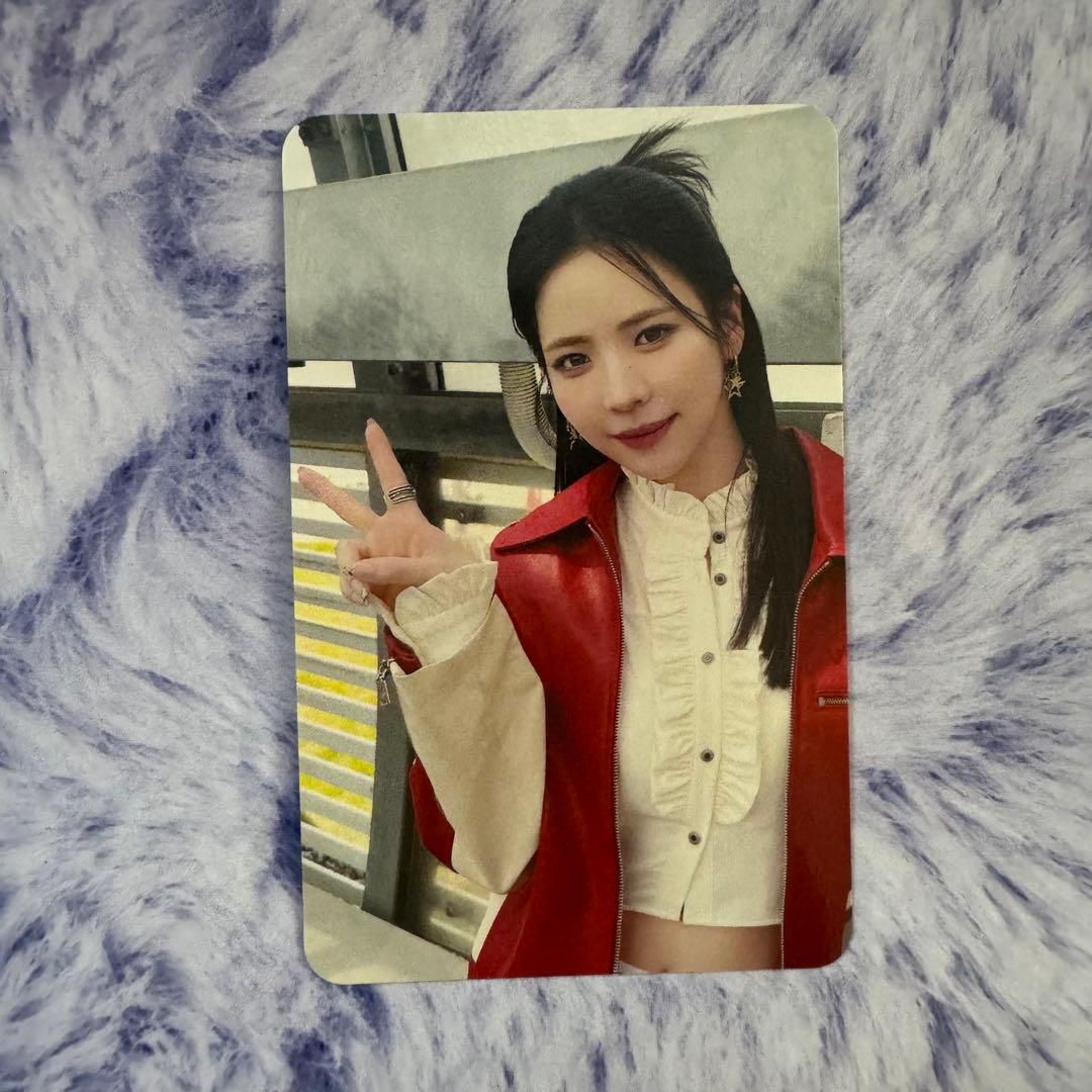 マヤ NiziU 会場限定フォトカード 石川八王子三重 - メルカリ