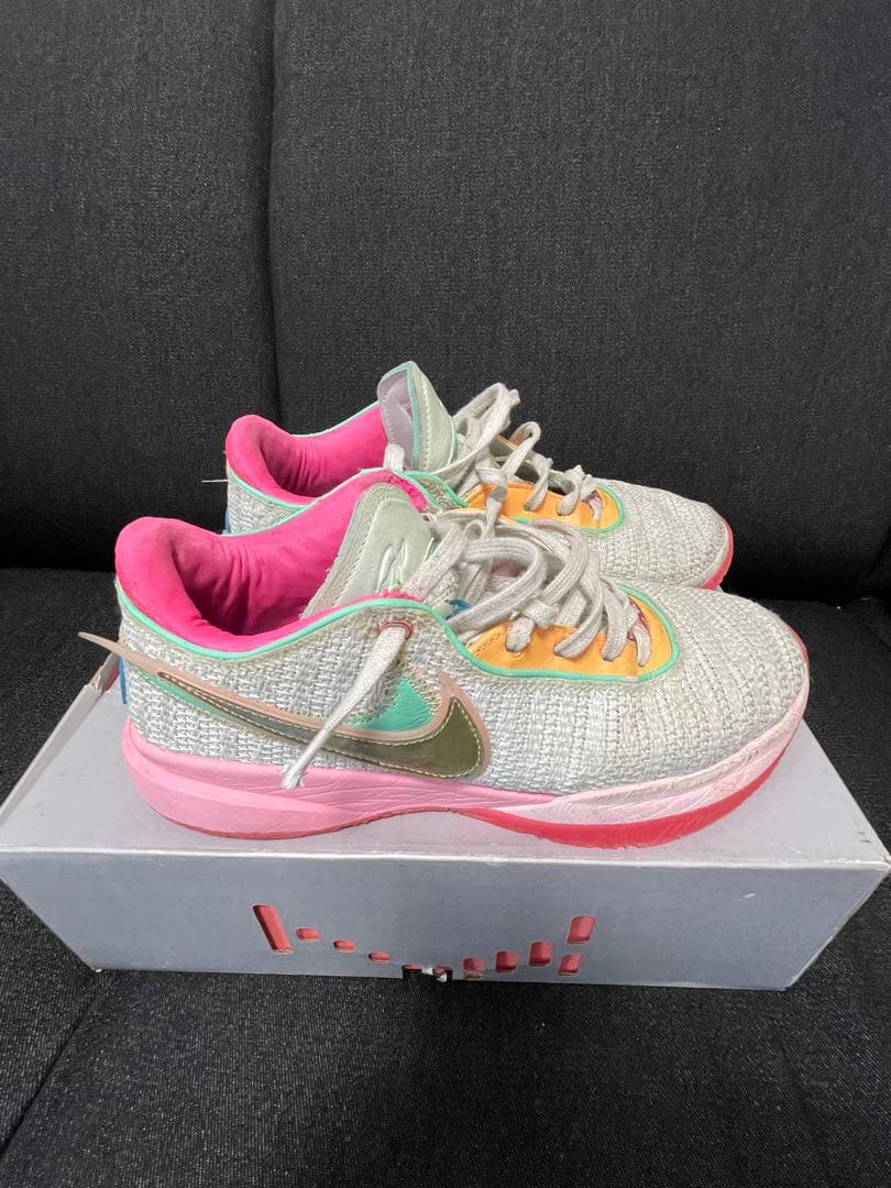 Nike LeBron 20 EP “Time Machine”