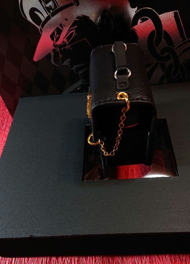 ジョジョの奇妙な冒険 空条承太郎 ワイヤレスイヤホン 海外ライセンス