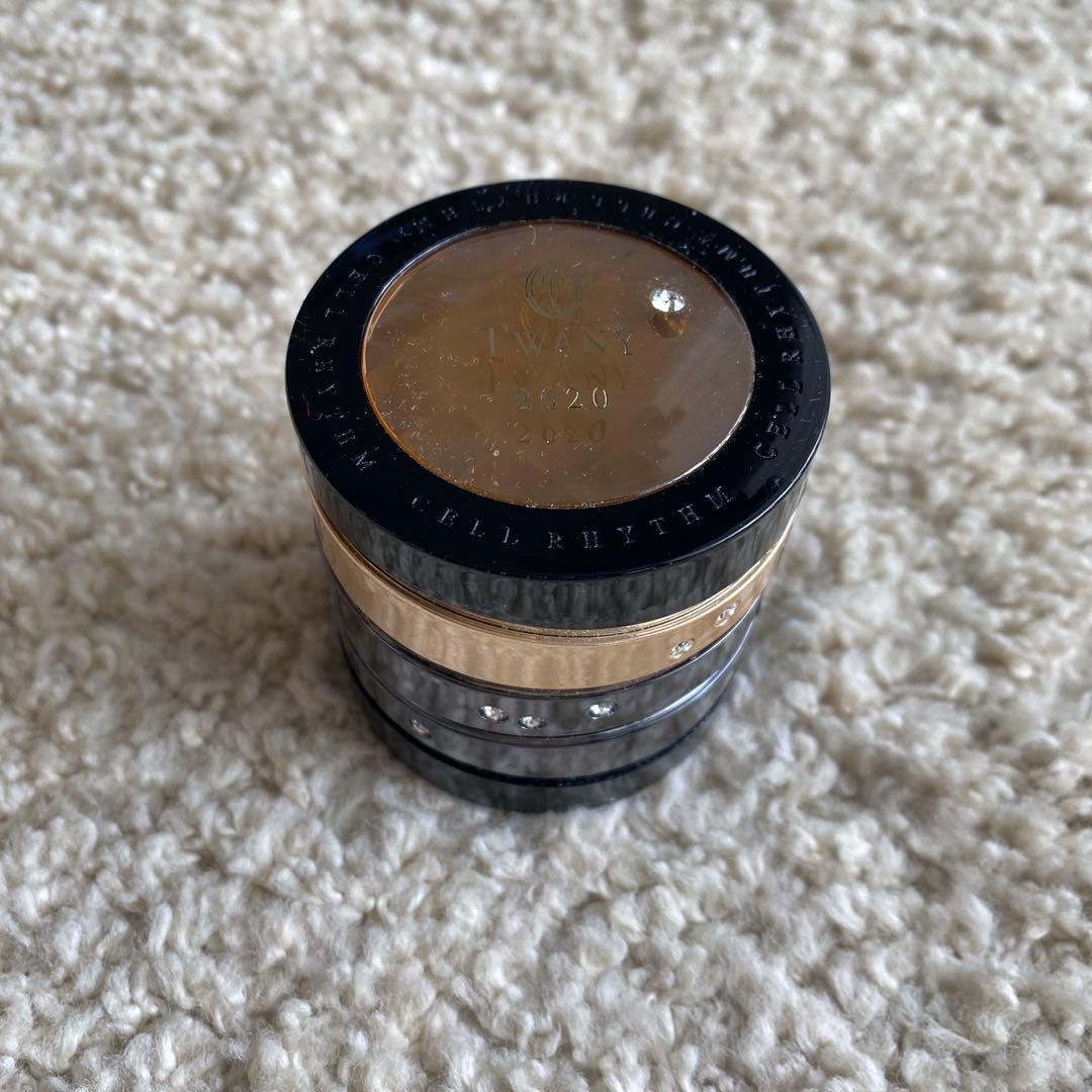 新品未使用　トワニー　セルリズム　2020 箱無し