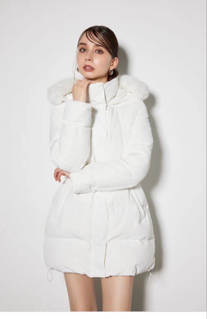 限定SALE新品完売riendaシャーリングゴムベルト付きシェイプダウンCT レイヤードダウンジャケット RESIA-DGA＜インスタライブ放映＞ |MooRER