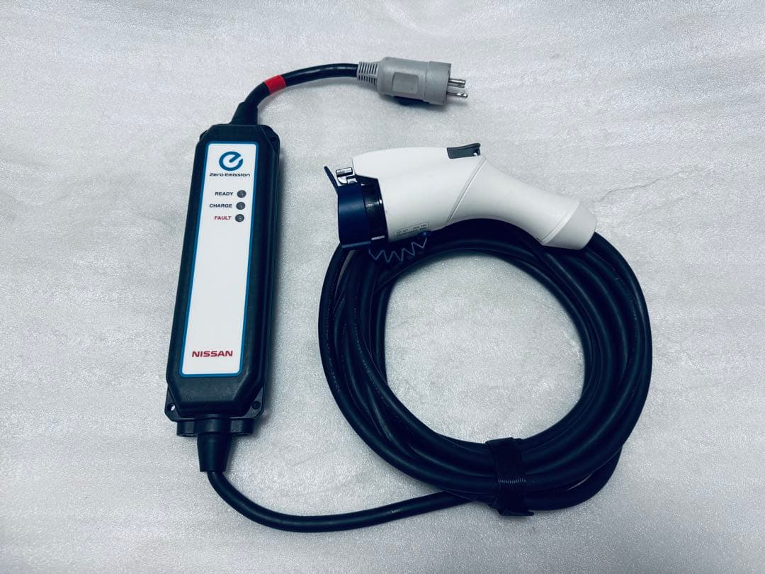 日産リーフ充電ケーブル 3NK5E 164