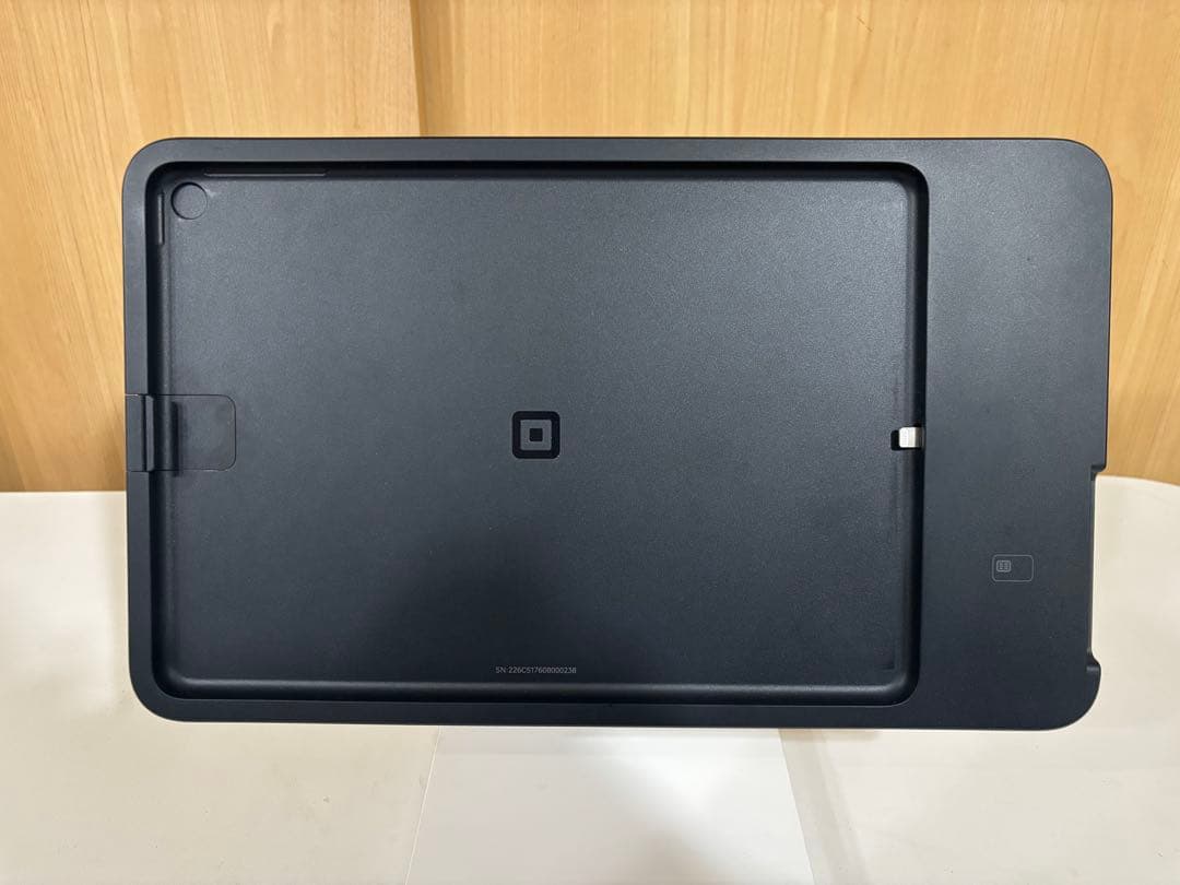 Square スタンド（第2世代、Lightning対応)IPAD POSレジ化 - メルカリ