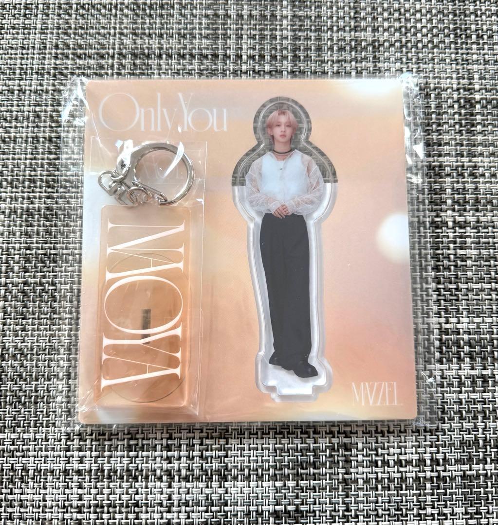 【新品未開封】MAZZEL NAOYA ナオヤ　アクリルスタンド　オンリーユー Amazon.co.jp: アクリルスタンド MAZZEL アクスタ マーゼル ナオヤ