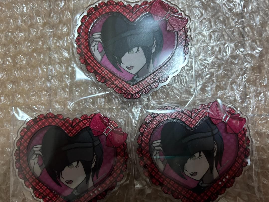 ダンガンロンパ 最原終一 ハート型アクリルバッジ 3個 シークレット ダンガンロンパ』シリーズ公式グッズが受注開始。霧切や七海たちのテレ