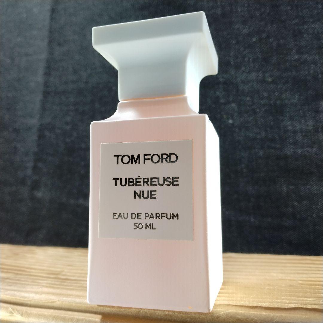 ☆未使用・トムフォード テュベルーズ ニュ オードパルファム スプレィ☆