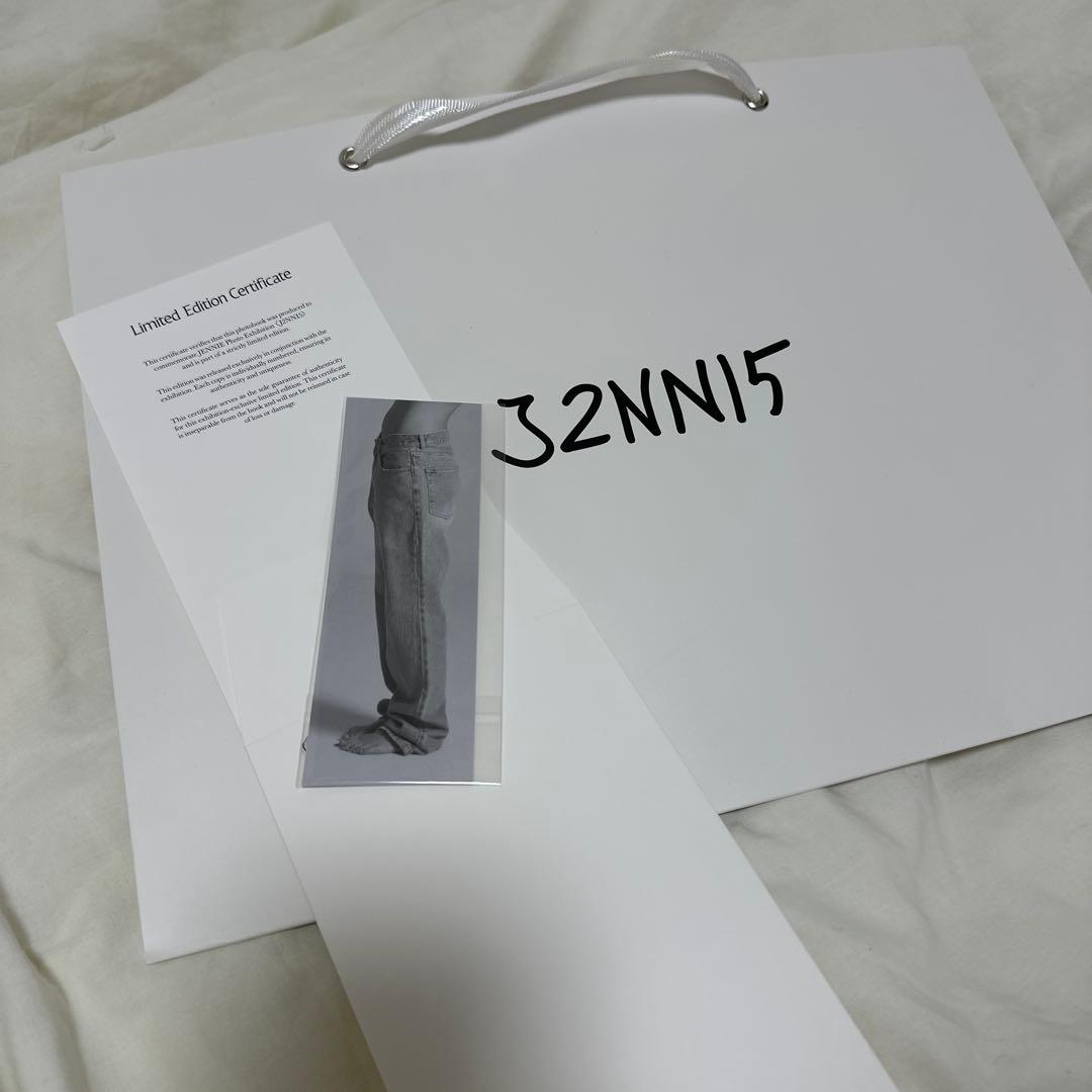 新品未開封】JENNIE J2NNI5 フォトブック 代官山蔦屋 POP UP - メルカリ