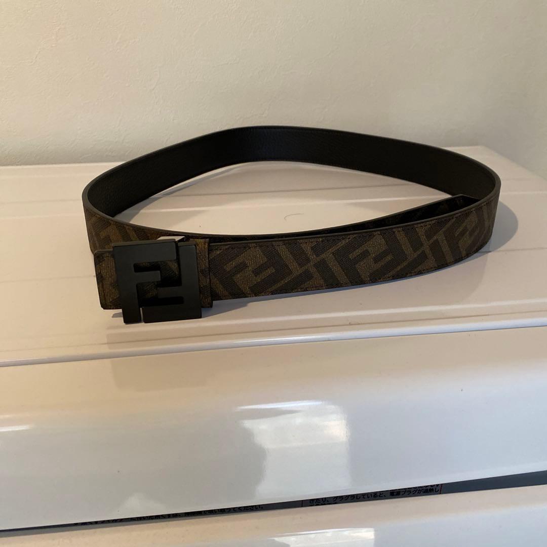 未使用！FENDIリバーシブルベルト FFベルト レザー ブラック | Fendi