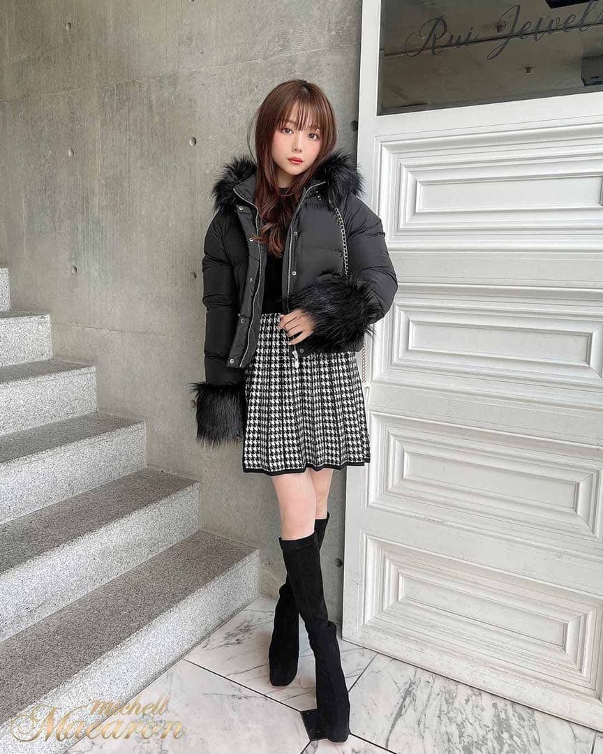 新品未使用 ミシェルマカロン ファーショートダウン XS ブラック