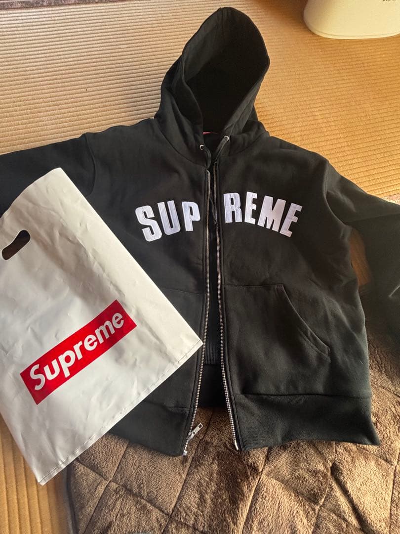 Supreme ブラック フルジップパーカー