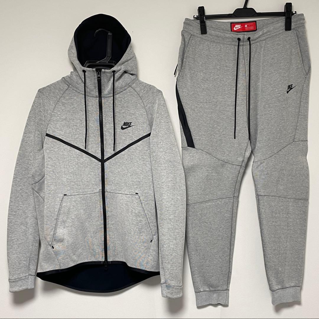 NIKE ナイキ テックフリース セットアップ 上下セット 日本未発売品 ナイキテックフリース セットアップ 上下セット Mサイズ 黒タグ 廃盤品