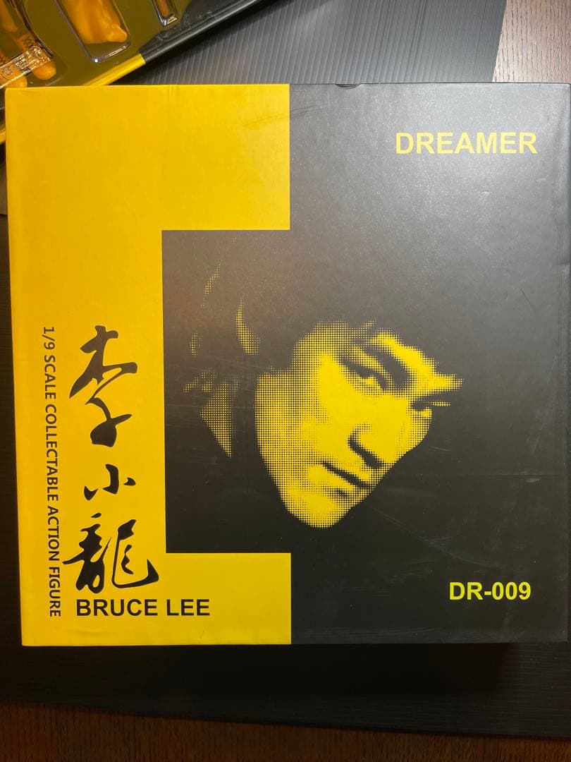 ブルースリー　BRUCE LEE 1/9 アクションフィギュア DR-009
