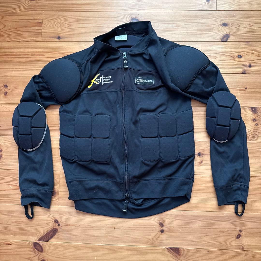 eb's パッド付きスノーボードジャケット Mサイズ